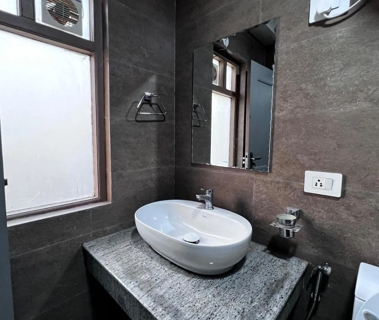 Jns Roost Lejlighedshotel Gurgaon